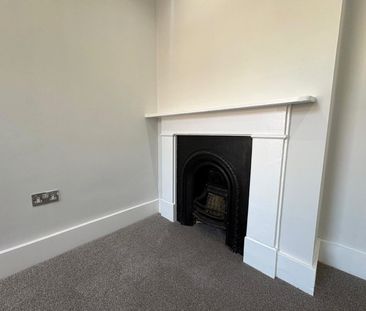 St. Georges Road, Aldershot, Hampshire, GU12 - Photo 4