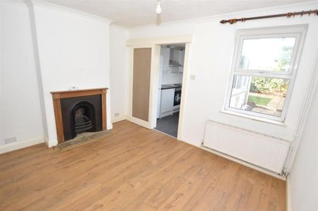 2 bedroom terraced house to rent - Photo 5