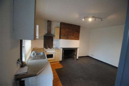 1 bedroom terraced house to rent - Photo 3