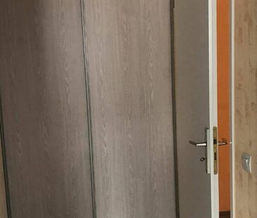 FORBACH DANS UNE RESIDENCE AVEC ASCENSEUR - Photo 2