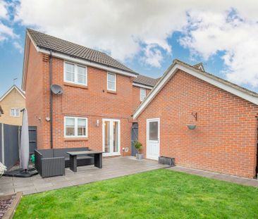 3 bedroom house to rent Russet Way, Dereham, Norfolk, NR19 - Photo 5