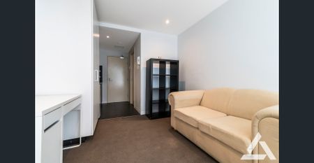 FURNISHED STUDIO APARTMENT - Photo 5