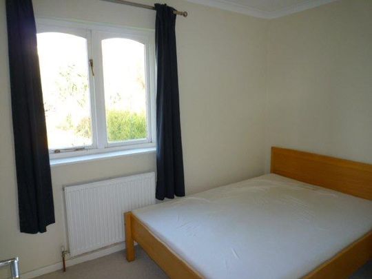 2 bedroom house to rent - Photo 1