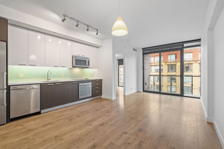 For Lease - 1075 Queen Street Unit# 304, Toronto, Ontario - Photo 5