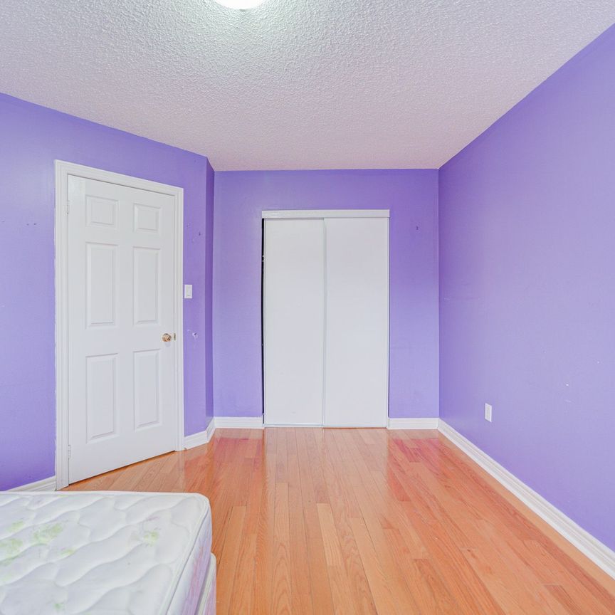 For Lease - 7 Whistler Court, Markham, Ontario - Photo 1