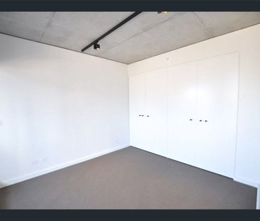 818/152 Sturt Street - Photo 5