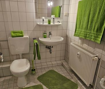 Gute Aussichten für Kochfreunde – 2-Zimmer-Wohnung mit großer Küche... - Photo 1