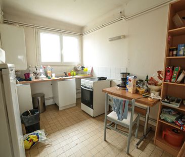 Location Appartement 2 pièces 61m² ROUEN 76100 - Photo 4