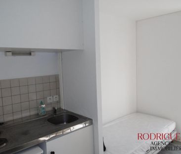 Location Appartement 1 pièce 13m² POITIERS 86000 - Photo 6