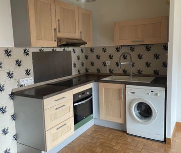 Location Appartement 2 pièces 45m² SALLANCHES 74700 - Photo 3