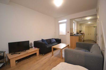 Price £3,780 pcm - Available 01/07/2026 - Furnished - Photo 2