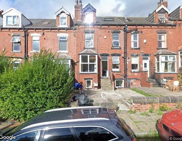 3 Bed Terraced House, Royal Park Mount, LS6 - Photo 1