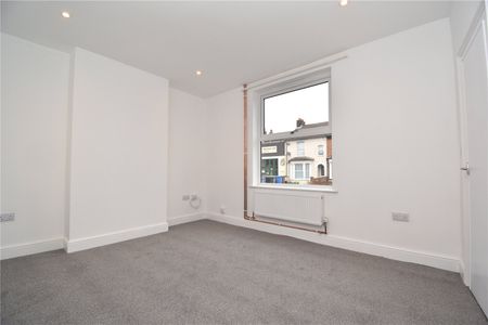 Bramford Road, Ipswich, Suffolk, IP1 4AZ - Photo 3