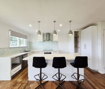 6A Sexton Street, Aeroglen QLD 4870 - House For Rent | Domain - Photo 6