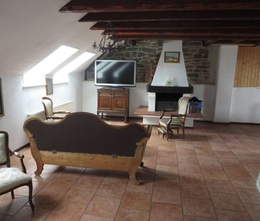Charmant appartement mansardé de 3,5 pièces dans un petit immeuble. - Foto 4