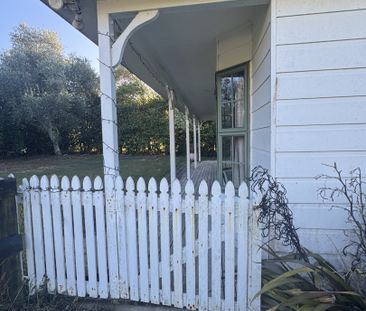 Kumeu Family Friendly - Photo 6