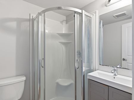 For Lease - 244 Penetanguishene Road Unit# 4, Barrie, Ontario - Photo 3