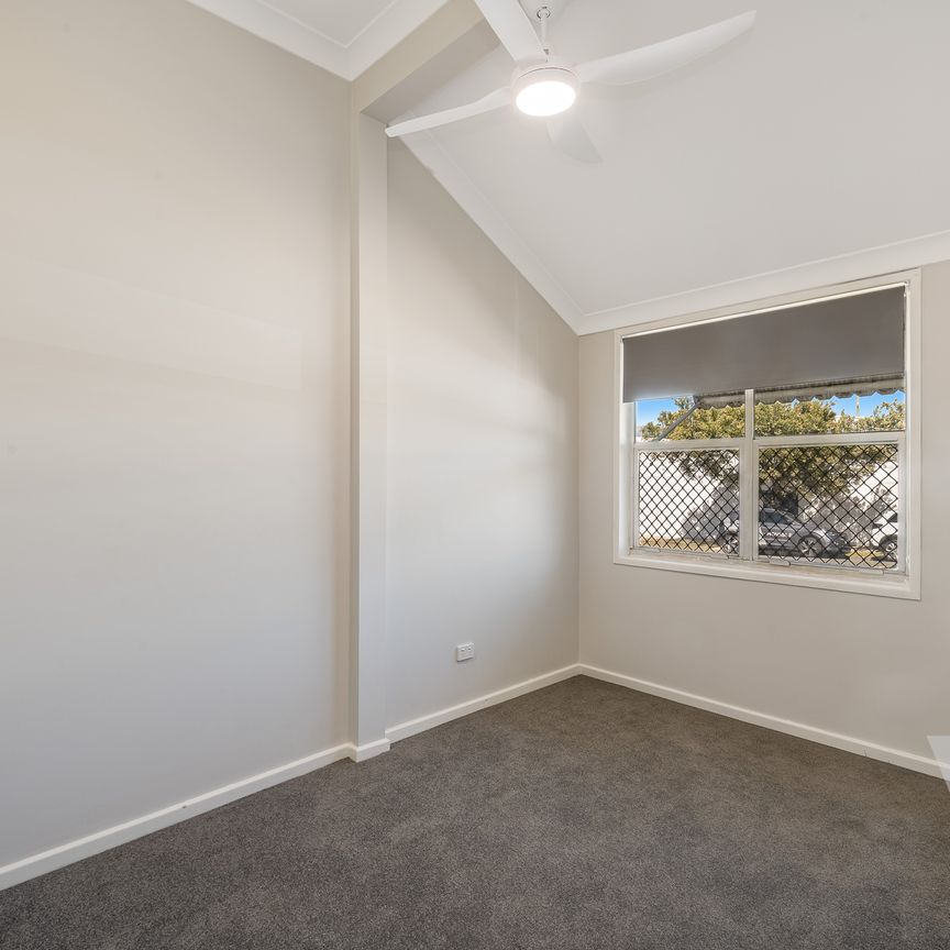 Unit 2/1 Woodstock Street, Mayfield - Photo 1