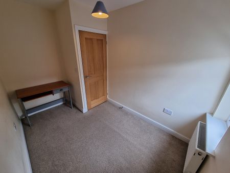 2 Bed Student Accommodation - Photo 3