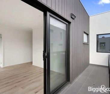 Altona North - Photo 1