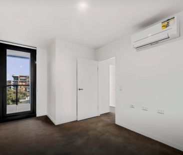 2 bed 2 bath - Photo 4