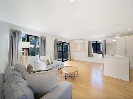 Sunny, Spacious Home in Te Atatu South – $500pw | - Photo 3