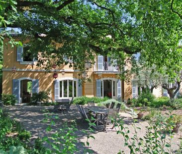 Maison de Maître et son parc unique de 8 hectares, Cote d'Azur à louer - Photo 1