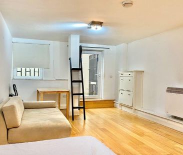 Studio to rent - Photo 2