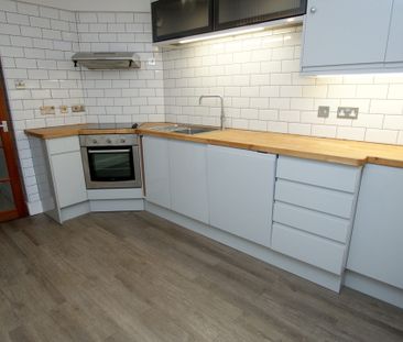 Flat 1, 24 St. Stephens Road, CHELTENHAM GL513AA - Photo 3
