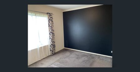 Modern Family Living in a Prime Location - Photo 2