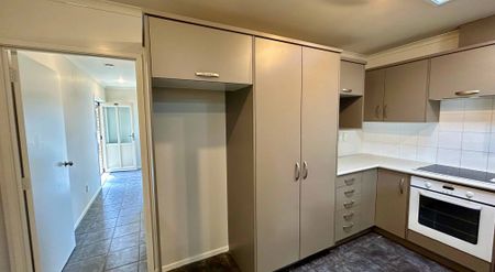 Wheelchair-Friendly Gem in Claudelands - Photo 4