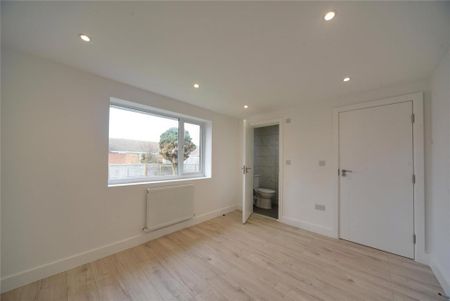 2 bedroom bungalow to rent - Photo 3