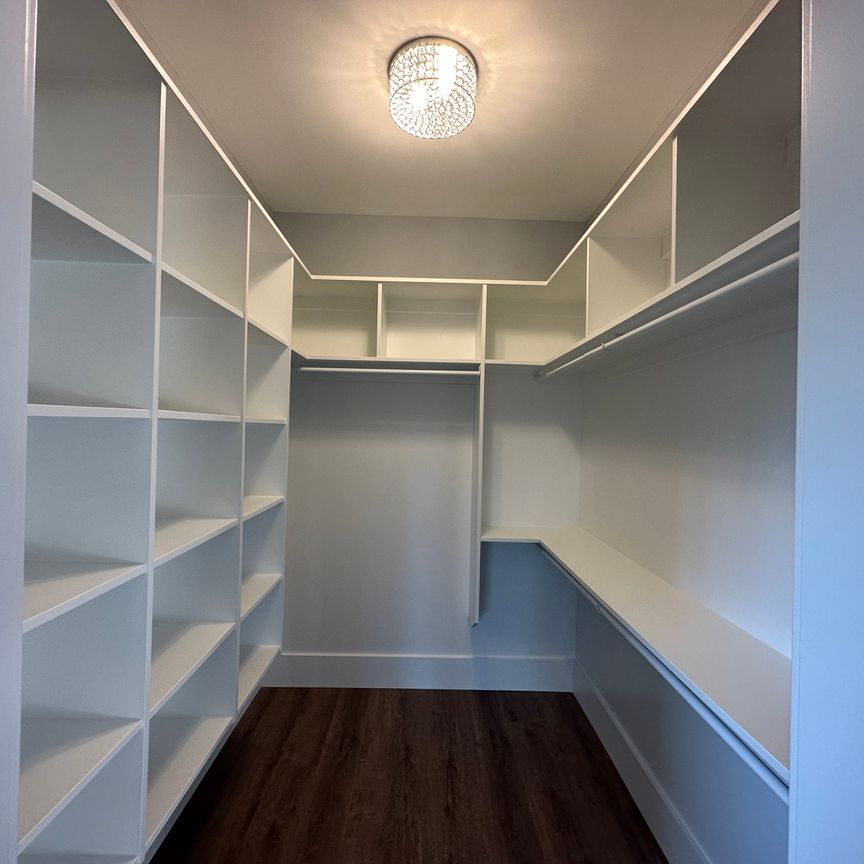 25 Peaceful Place – Beautiful Executive 3 Bedroom + Den/ 2.5 Bathroom Semi Detached Home with Double Attached Garage| $3,000 Avail November 1st - Photo 1