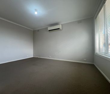 2 Bedroom unit in central location. - Photo 1