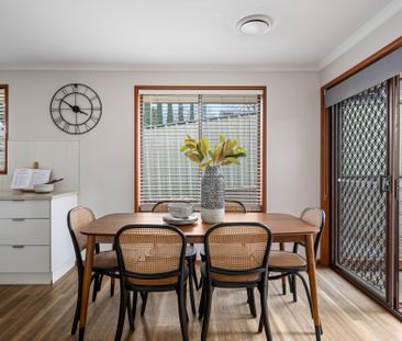 Great Family Home Sought After Old East Albury - Photo 5
