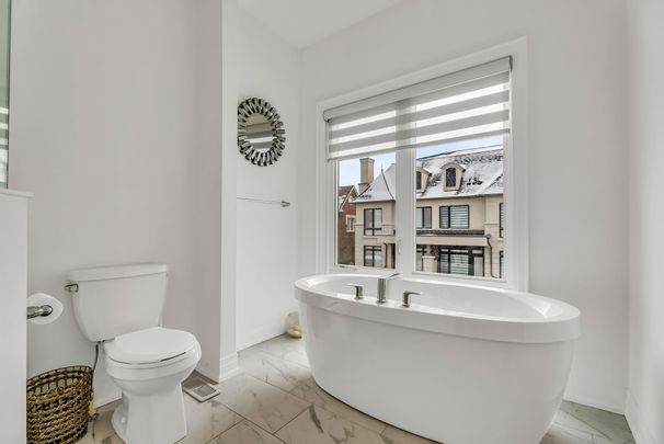 For Lease - 34 Globemaster Lane, Richmond Hill, Ontario - Photo 1