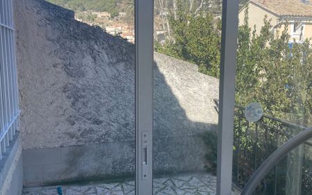 Maison à louer 4 pièces • Beaumes-de-Venise - Photo 4