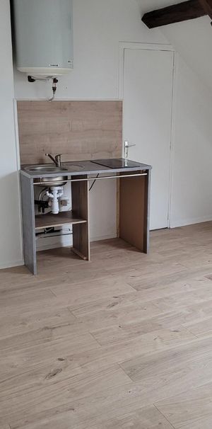 Location Appartement 1 pièce 18m² CAMBRAI 59400 - Photo 1