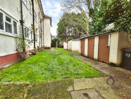 2 bedroom flat to rent - Photo 2