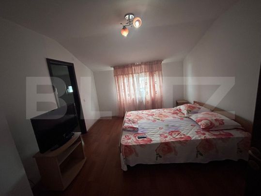 Spatii cazare, 10 camere cazare muncitori, 300 mp, cartier R - Photo 1