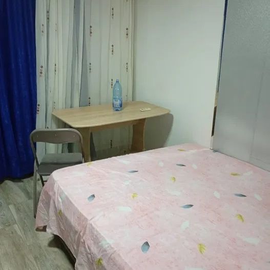 Garsoniera, decomandata, zona Nicolina - Fotografie 1