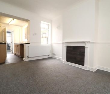 2 BED Terraced House To rent - Photo 1