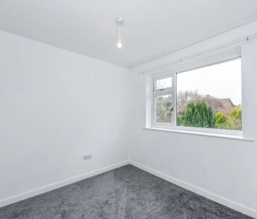 Wood Lane, Hawarden, CH5 - Photo 2