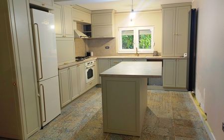 Vitan Mall inchiriere apartament 4 camere parter renovat - Photo 3