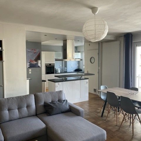 a louer appartement f3 meuble - hyper centre avec balcon - , - Photo 1