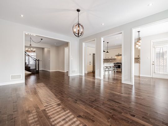 For Lease - 17 St Anne Way, Vaughan, Ontario - Photo 1