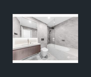 Fully Furnished Designer Three-Bedroom Apartment with Stunning Sydn... - Photo 3