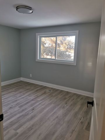 For Lease - 58 Erinlea Crescent Unit# Main, Toronto, Ontario - Photo 4