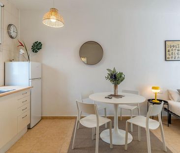 Bright Studio on Paseo del Born with Private Terrace - Photo 6