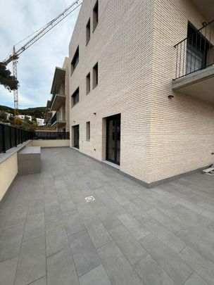 Piso de alquiler en Carrer del Torrent de Ca L'ignasi, 5p, Cabrera de Mar - Photo 1